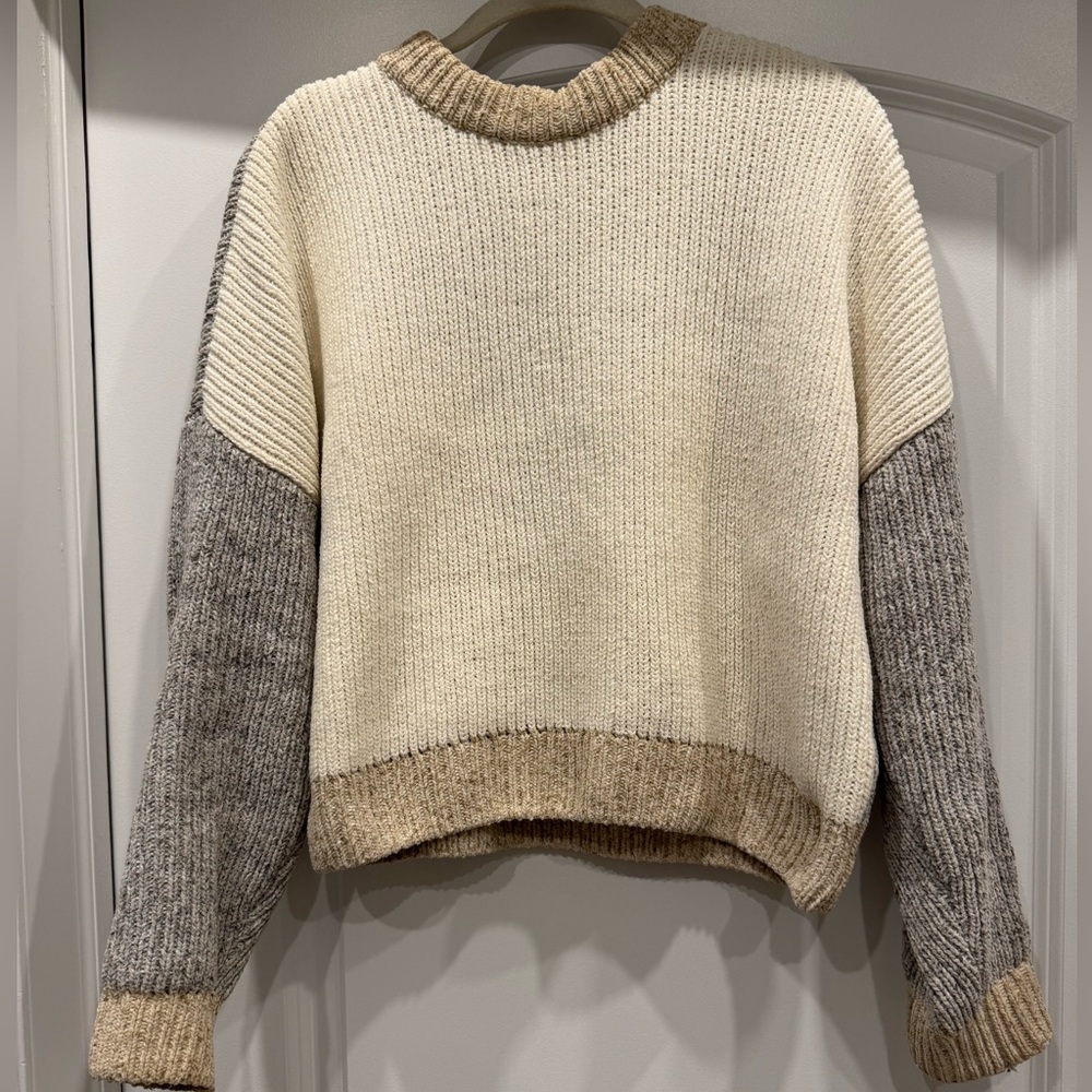 Abercrombie & Fitch Colorblock Sweater